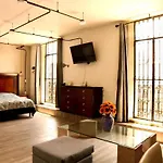 Studio Loft Corina